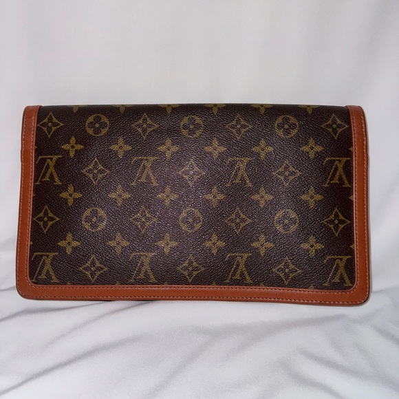(R660) Louis Vuitton Pochette Dame Clutch - Picture 2 of 5